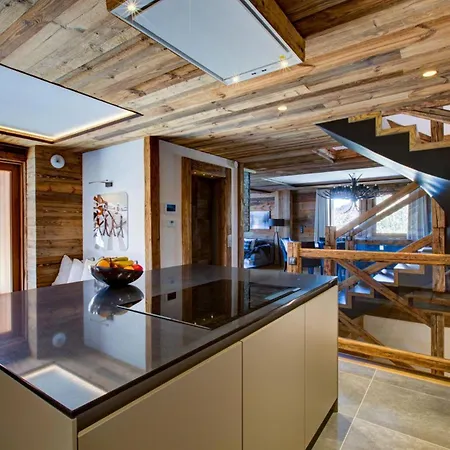 Alpine Luxe: Discover Chalet Grandeur In Verbier アパート *