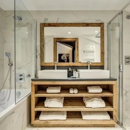 Alpine Luxe: Discover Chalet Grandeur In Verbier アパート Bagnes